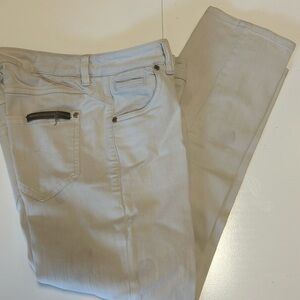 Brunello Cucinelli
5-Pocket Skinny Jeans
